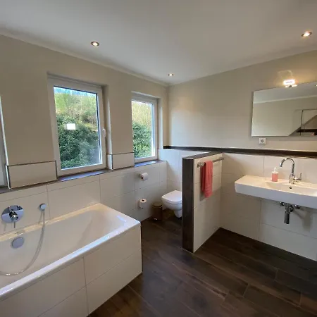 아파트 Auwers Haus Komplett Mit Panoramablick Und Kamin *